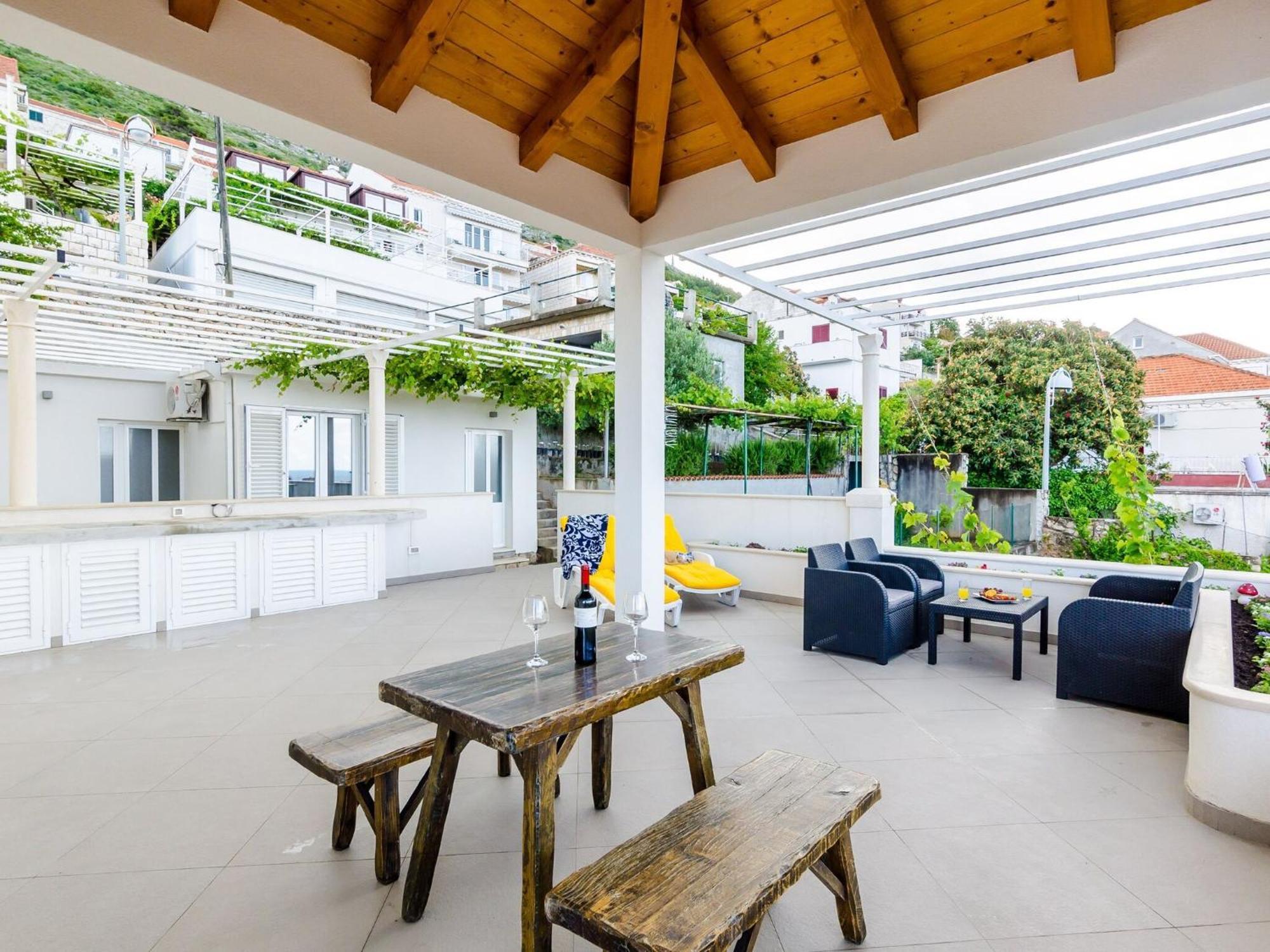 Miracle - Comfort With Terrace And View *